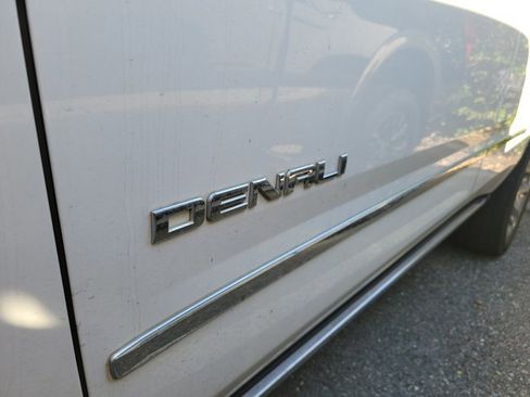 Used 2020 GMC Yukon Denali w/ Denali Ultimate Package image 4