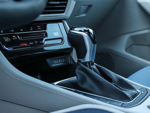 New 2026 Volkswagen Jetta SE image 25