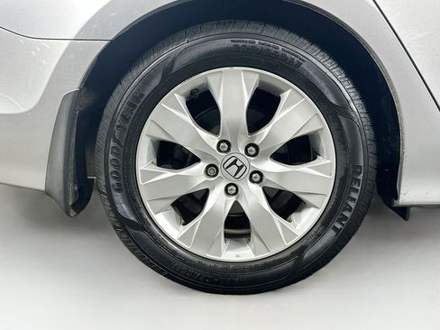 Used 2009 Honda Accord EX-L image 11