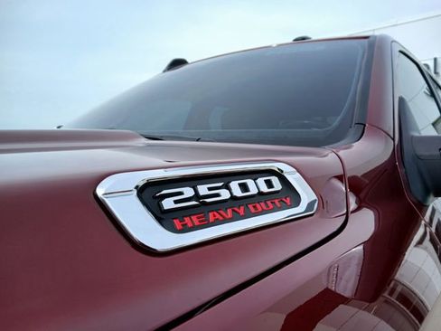 Used 2023 RAM 2500 Laramie AWD/4WD image 10