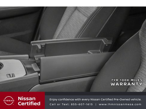 Certified 2022 Nissan Rogue SV w/ SV Premium Package FWD image 9