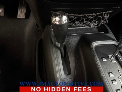 Used 2016 Jeep Wrangler Unlimited Sport w/ Quick Order Package 24S AWD/4WD image 25