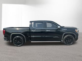 Used 2021 GMC Sierra 1500 Denali w/ Denali Ultimate Package AWD/4WD video 2