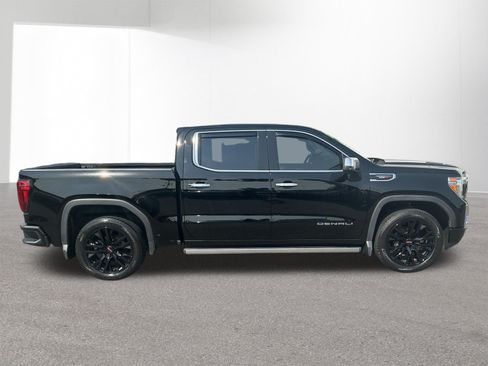 Used 2021 GMC Sierra 1500 Denali w/ Denali Ultimate Package AWD/4WD image 2