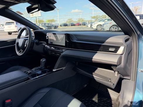 Used 2026 Toyota Camry XSE w/ Premium Plus Package image 13