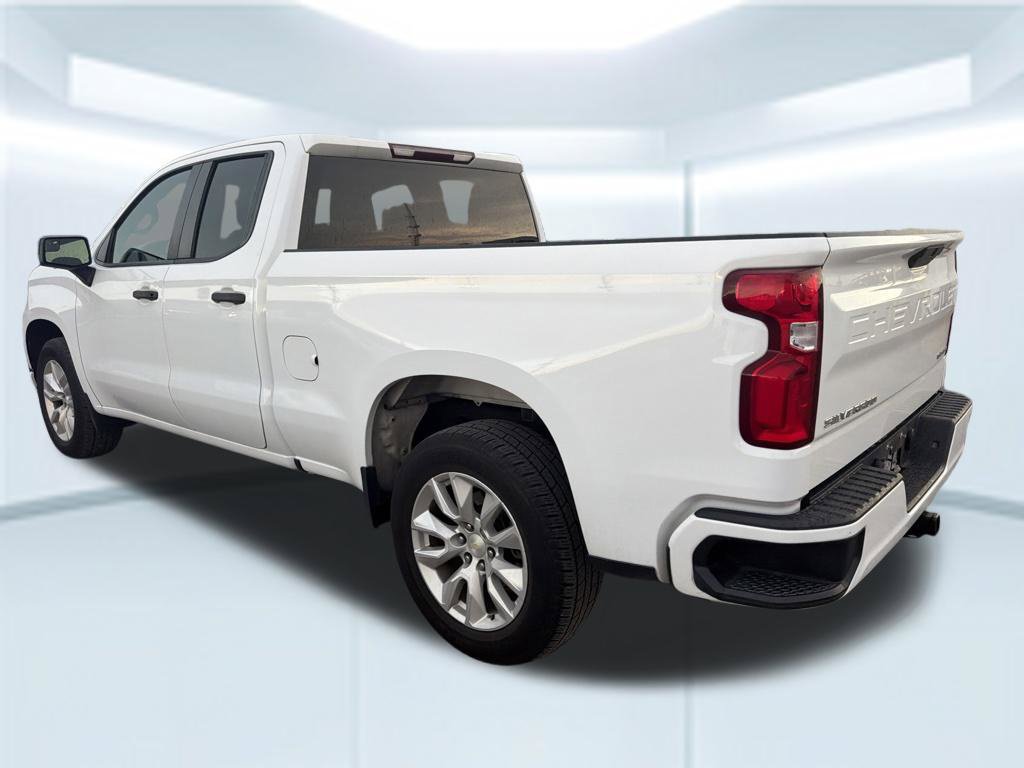 Used 2022 Chevrolet Silverado 1500 Custom RWD image 10
