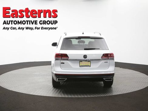 Used 2022 Volkswagen Atlas SE AWD/4WD image 36