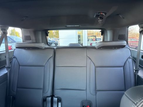 New 2026 GMC Yukon XL Denali w/ Sun & Power Step Package image 36