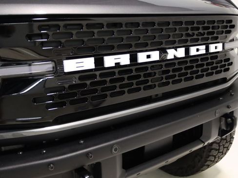 Used 2025 Ford Bronco Badlands AWD/4WD image 28