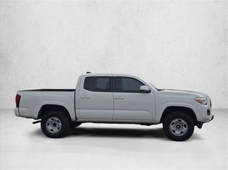 Used 2022 Toyota Tacoma SR w/ SR Convenience Package RWD video 4