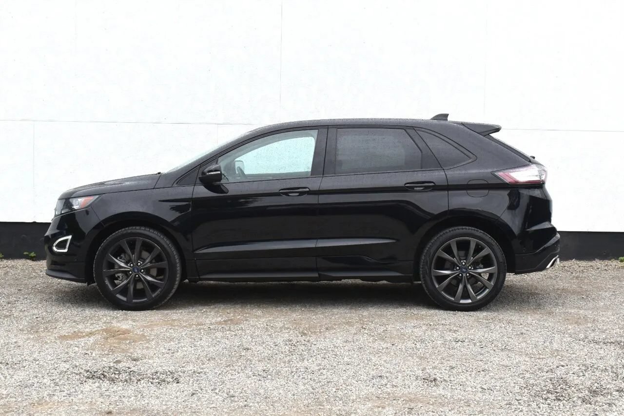 Used 2018 Ford Edge Sport w/ Equipment Group 401A AWD/4WD image 43