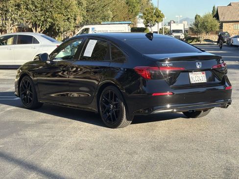Used 2024 Honda Civic Sport image 6