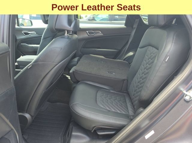 Used 2026 Kia Sportage X-Line w/ X-Line Premium Package AWD/4WD image 13