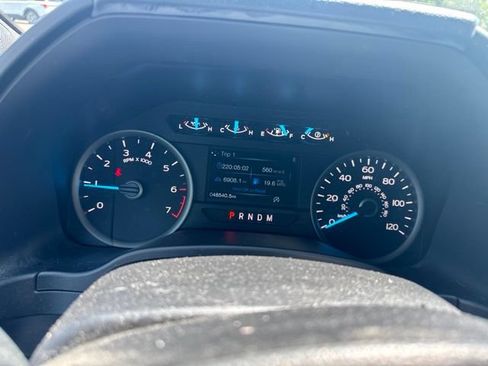Used 2020 Ford F150 XLT w/ Equipment Group 302A Luxury AWD/4WD image 5