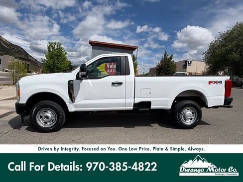 Used 2023 Ford F250 XL w/ FX4 Off-Road Package AWD/4WD image 3