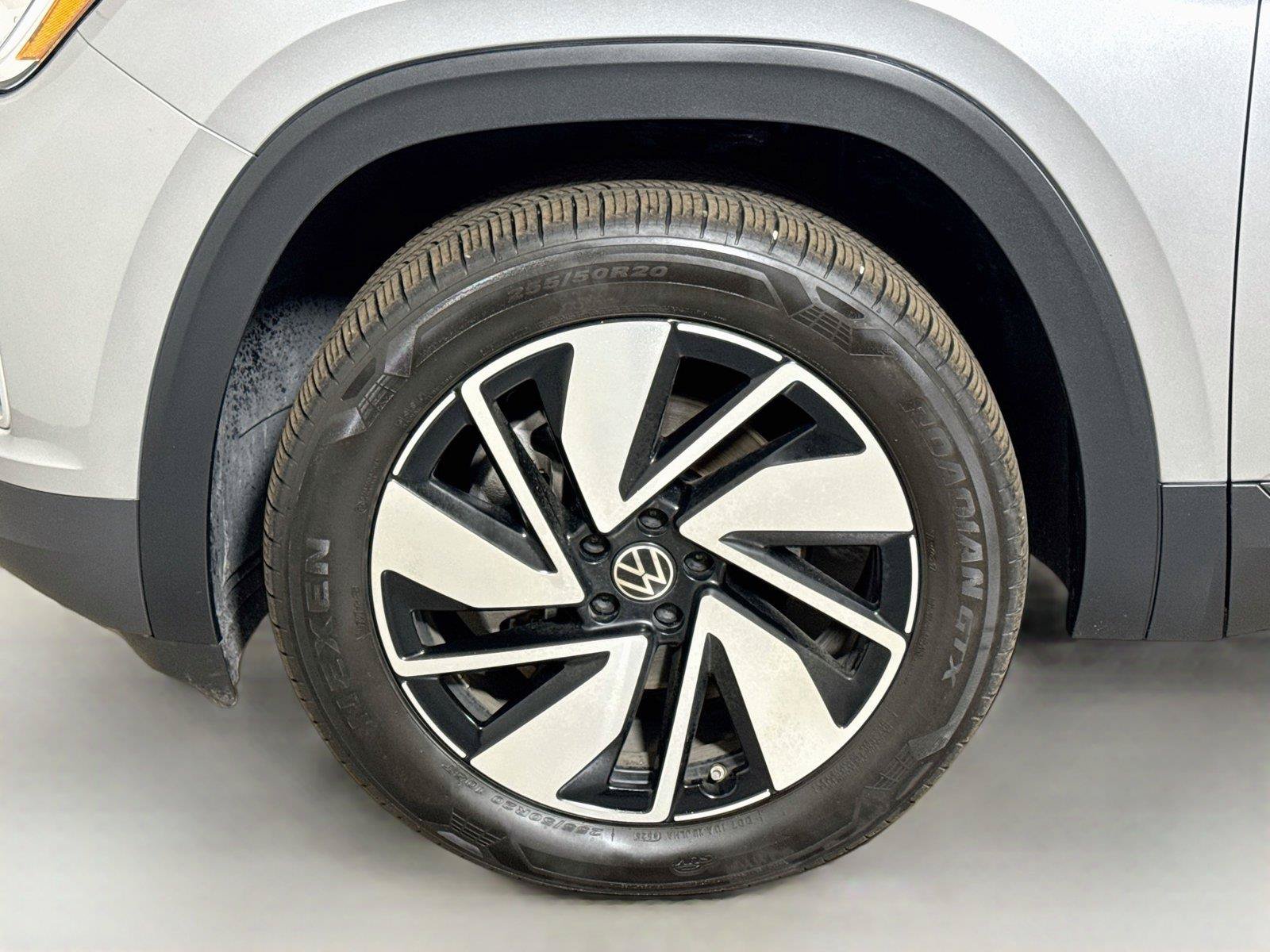 Used 2026 Volkswagen Atlas SE AWD/4WD image 30