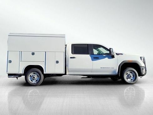 New 2024 GMC Sierra 2500 Pro w/ Convenience Package image 4