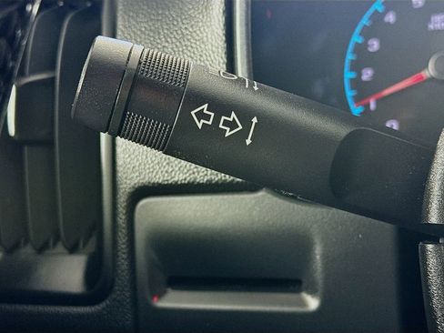 Used 2020 Chevrolet Colorado LT w/ Safety Package image 12