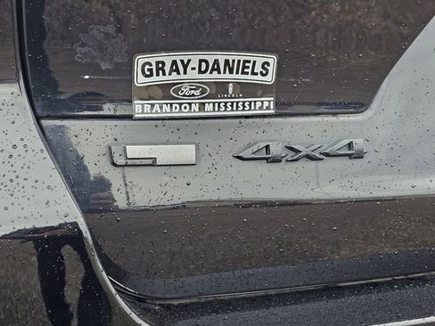 Used 2022 Jeep Grand Cherokee L Laredo image 33