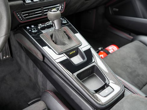 Used 2023 Porsche 911 GT3 w/ Extended Leather Package RWD image 18