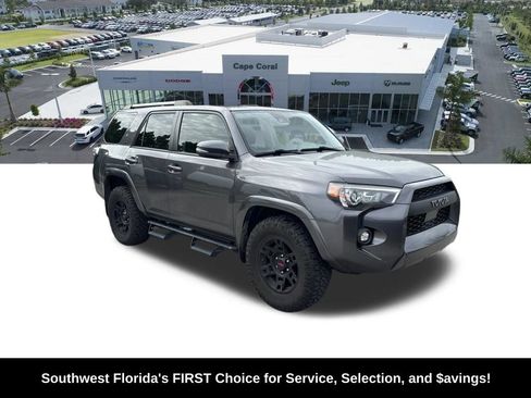 Used 2023 Toyota 4Runner SR5 Premium w/ Moonroof Package RWD image 2