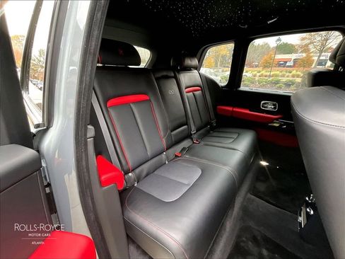 Certified 2024 Rolls-Royce Cullinan Black Badge image 26