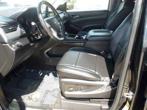 Used 2017 Chevrolet Tahoe LT RWD image 19