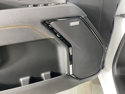 Used 2025 GMC Sierra 1500 AT4 w/ Technology Package image 23