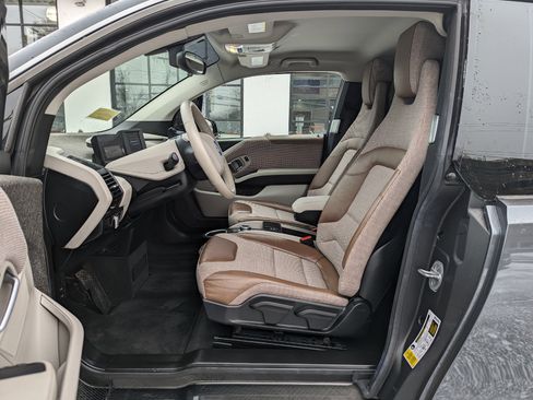 Used 2021 BMW i3 image 12