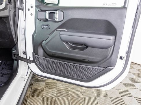 New 2026 Jeep Gladiator Willys image 43