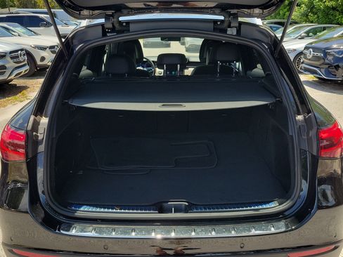 Certified 2026 Mercedes-Benz GLC 300 4MATIC image 9