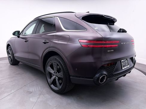 Used 2022 Genesis GV70 3.5T Sport w/ Sport Prestige Package image 16