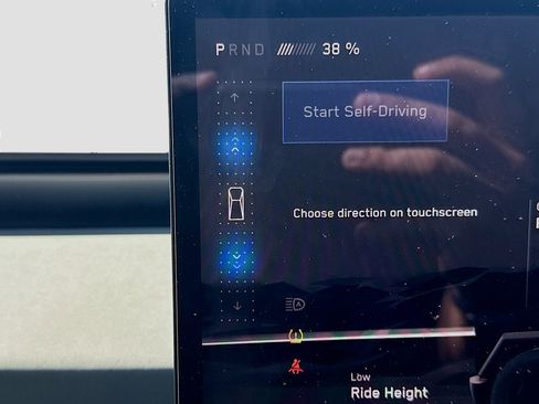 Used 2024 Tesla Cybertruck AWD Crew Cab image 14