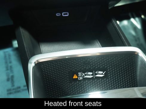 Used 2025 Chevrolet Equinox LT w/ Convenience Package II FWD image 19