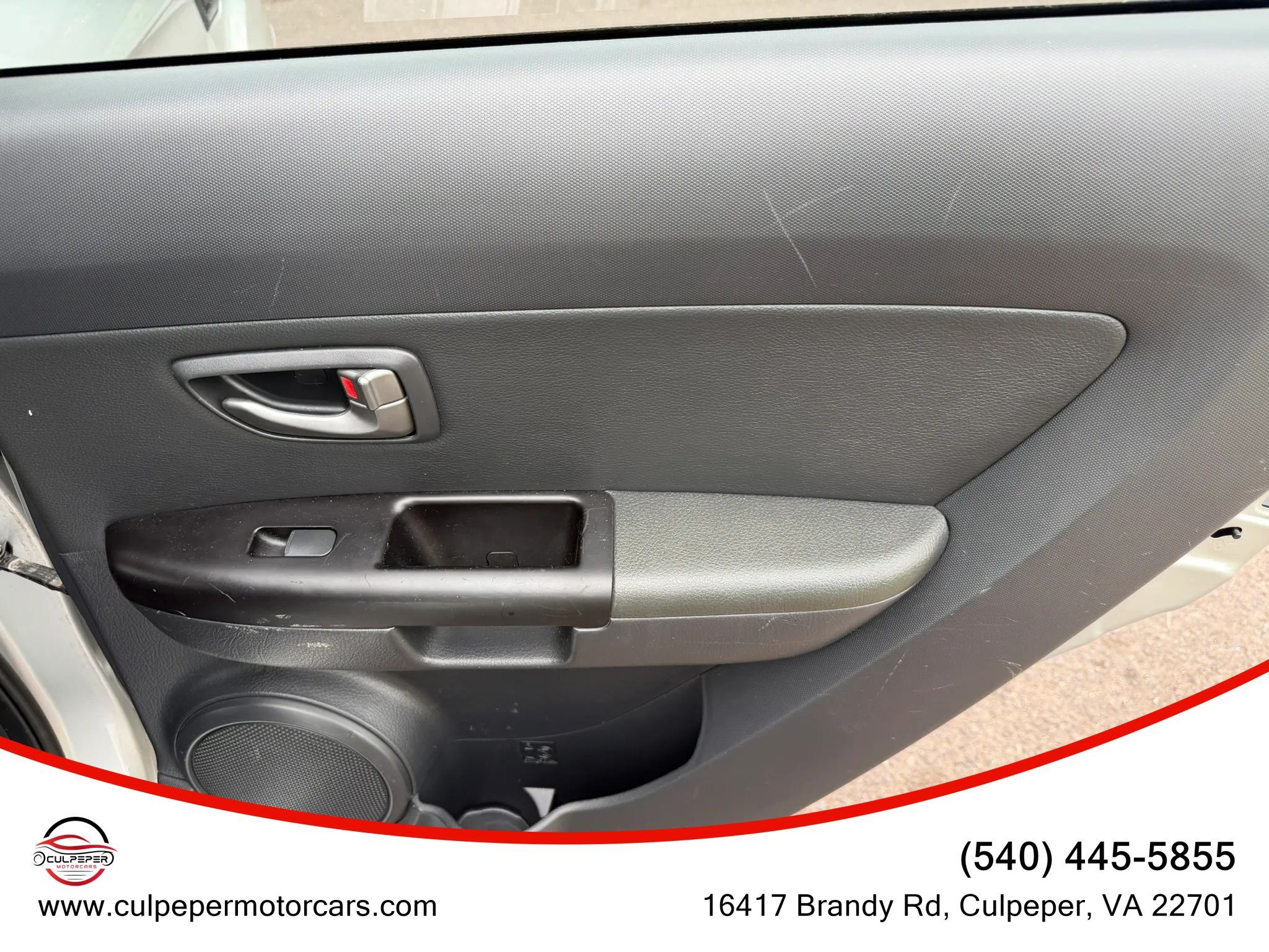 Used 2011 Kia Soul + FWD image 13
