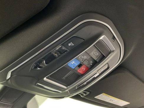 Used 2022 Jeep Wagoneer Series II w/ Rear Seat Video Group 1 AWD/4WD image 21