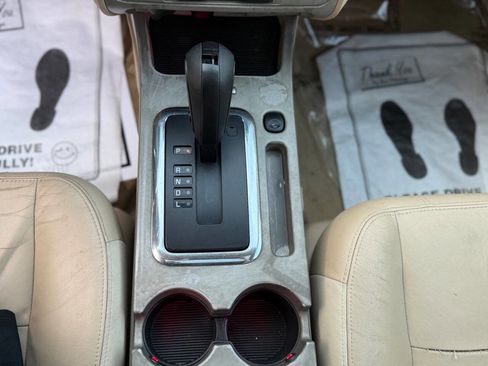 Used 2012 Ford Escape XLT image 19