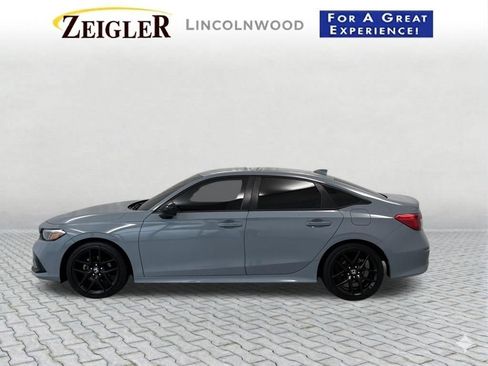 Used 2024 Honda Civic Sport image 3