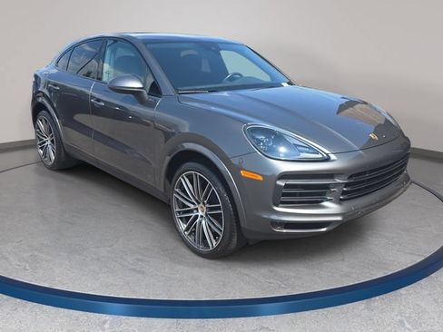 Used 2023 Porsche Cayenne Coupe AWD/4WD image 4