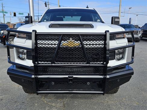 Used 2026 Chevrolet Silverado 2500 Custom w/ Custom Value Package image 17