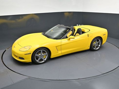 Used 2008 Chevrolet Corvette Convertible w/ Preferred Equipment Group image 25