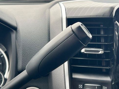New 2026 RAM 2500 Big Horn AWD/4WD image 20