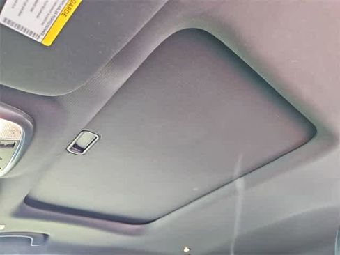 Used 2022 Jeep Grand Cherokee Limited image 20