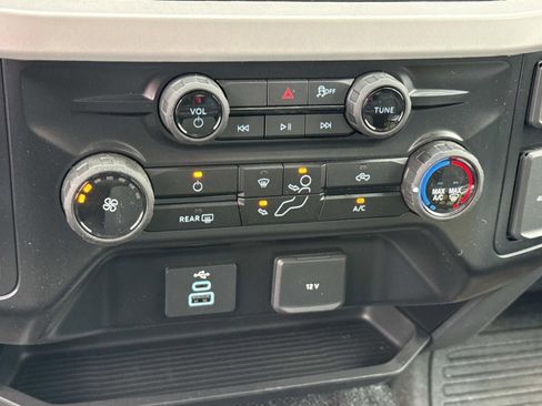 New 2026 Ford F450 XLT w/ XLT Value Package AWD/4WD image 15