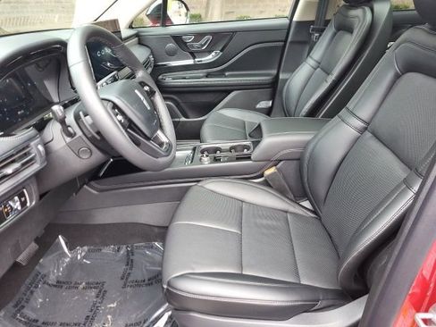 New 2025 Lincoln Corsair Reserve w/ Jet Appearance Package image 13