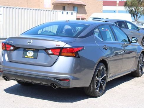 Used 2024 Nissan Altima 2.5 SR FWD image 5