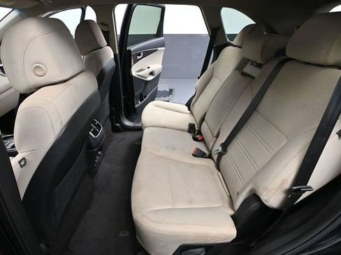 Used 2017 Kia Sorento LX w/ LX Convenience Package AWD/4WD image 34