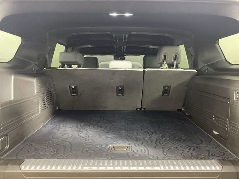 Used 2024 GMC Hummer EV 2X image 27