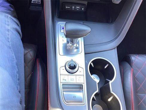 Used 2020 Genesis G70 2.0T w/ Sport Package image 24