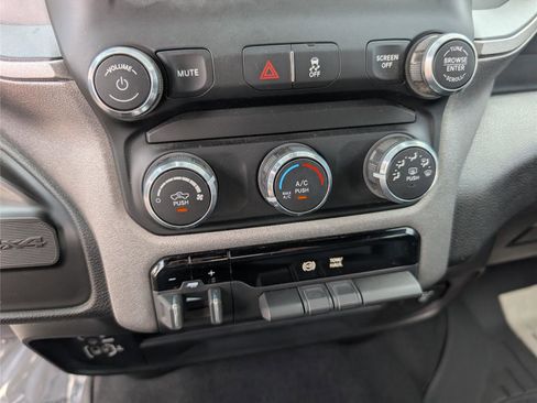 Used 2021 RAM 2500 Tradesman AWD/4WD image 20